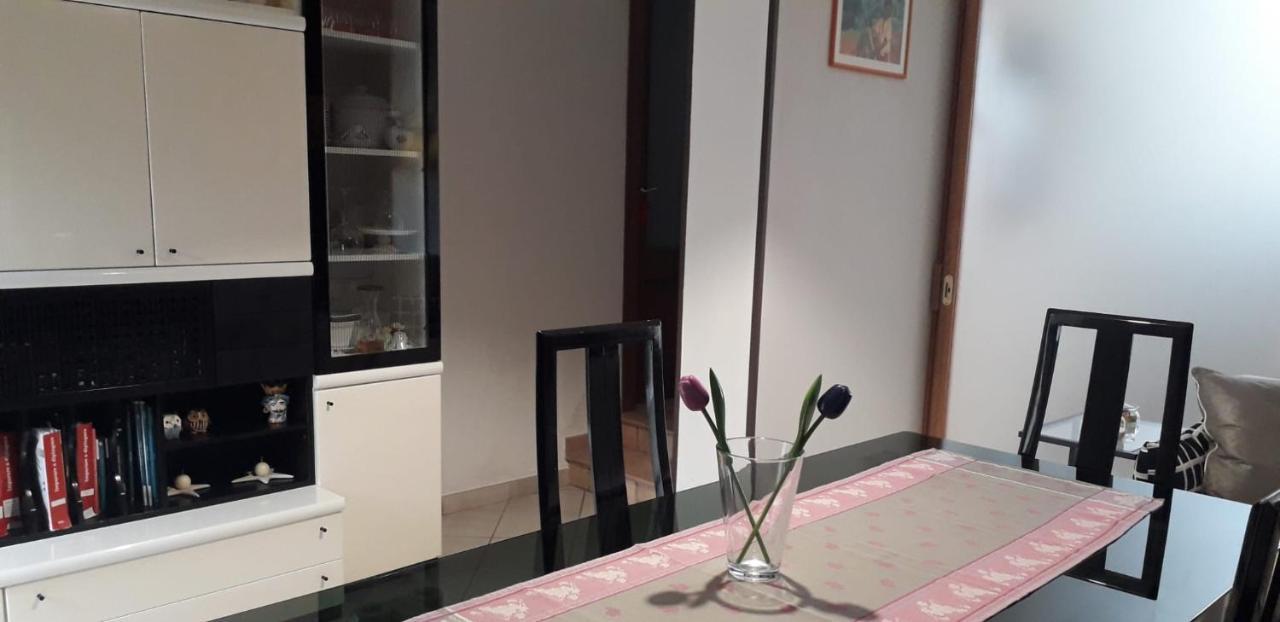 La Melagrana Villa อาเรเนลลา ภายนอก รูปภาพ